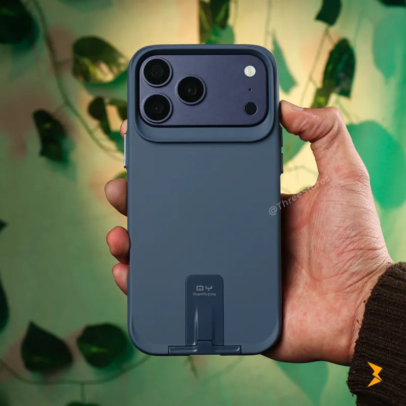 Qi Premium TPU Stand Case 17 Pro Max