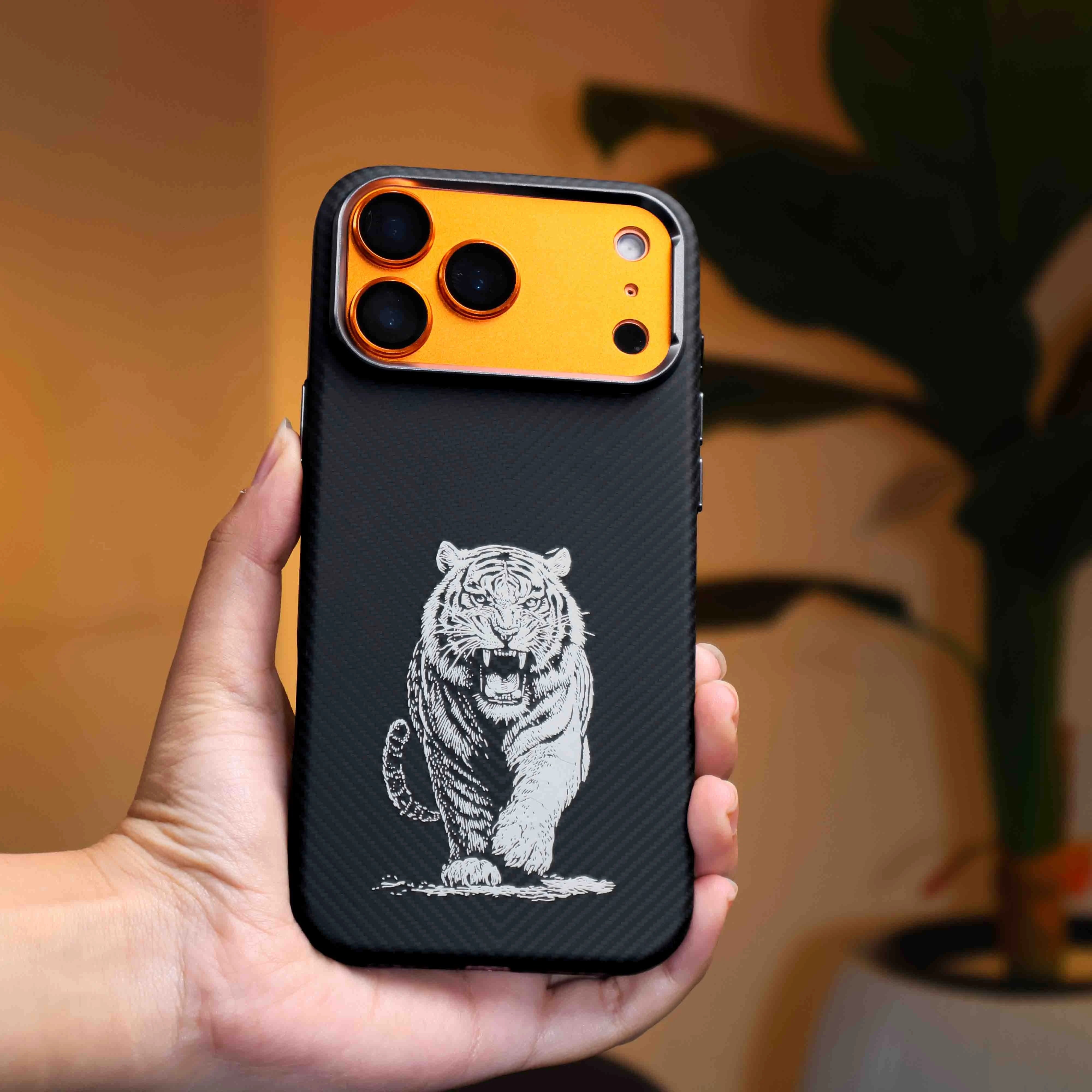 Horse Line Carbon Magsafe Case iPhone 17 Pro Max