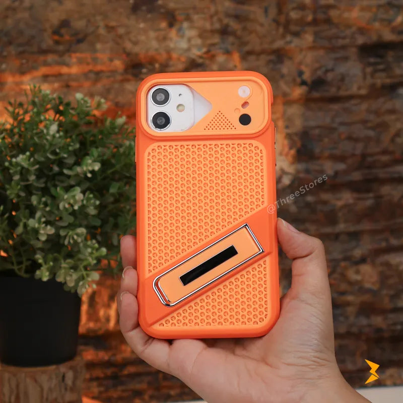 MaxMorph TPU Stand Case iPhone 11