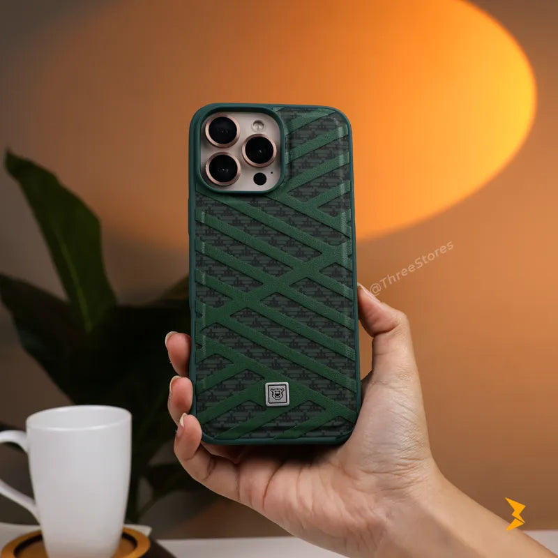Bear TPU Case iPhone 16 Pro Max