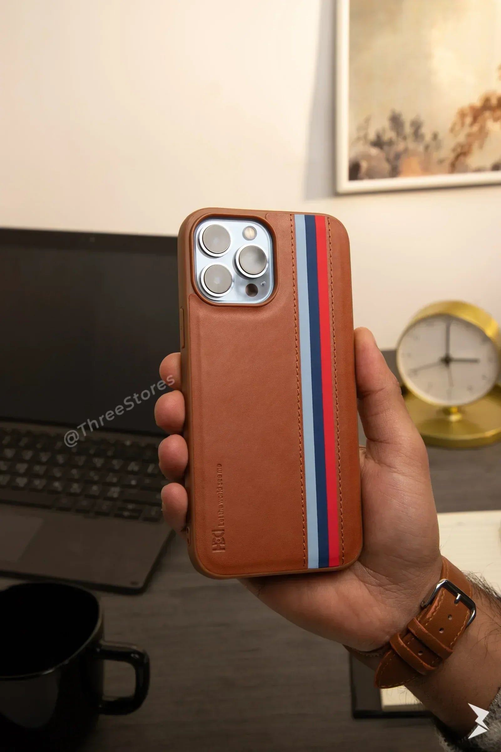 HDD Flag Leather Case iPhone 14 Pro Max - Three