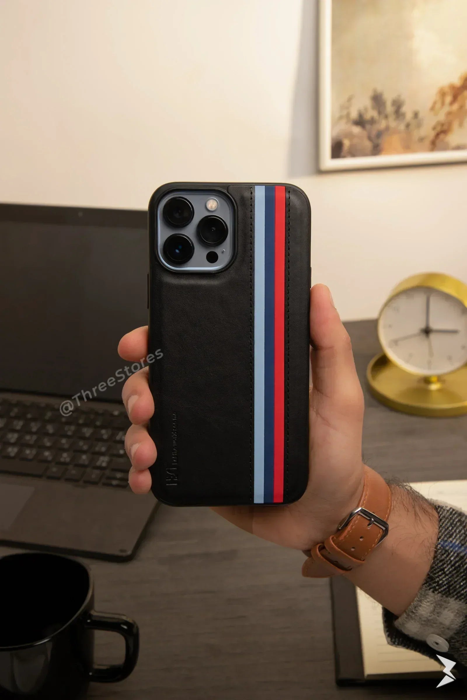 HDD Flag Leather Case iPhone 14 Pro Max - Three