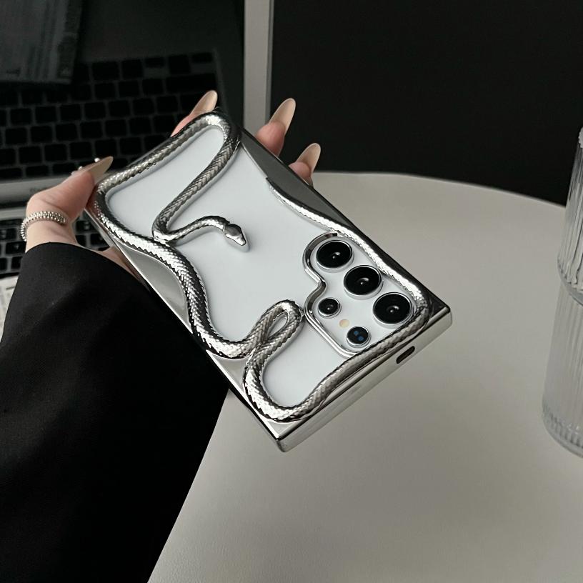 3D Snake Hollow Case Samsung S25 Ultra