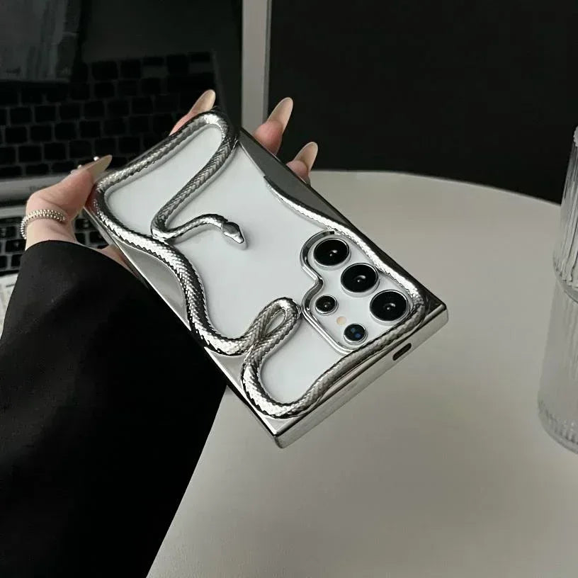 3D Snake Hollow Case Samsung S25 Ultra - Three