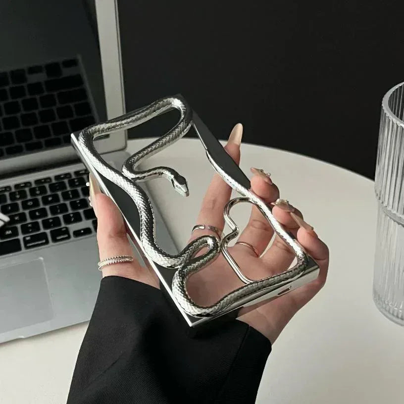 3D Snake Hollow Case Samsung S25 Ultra - Three