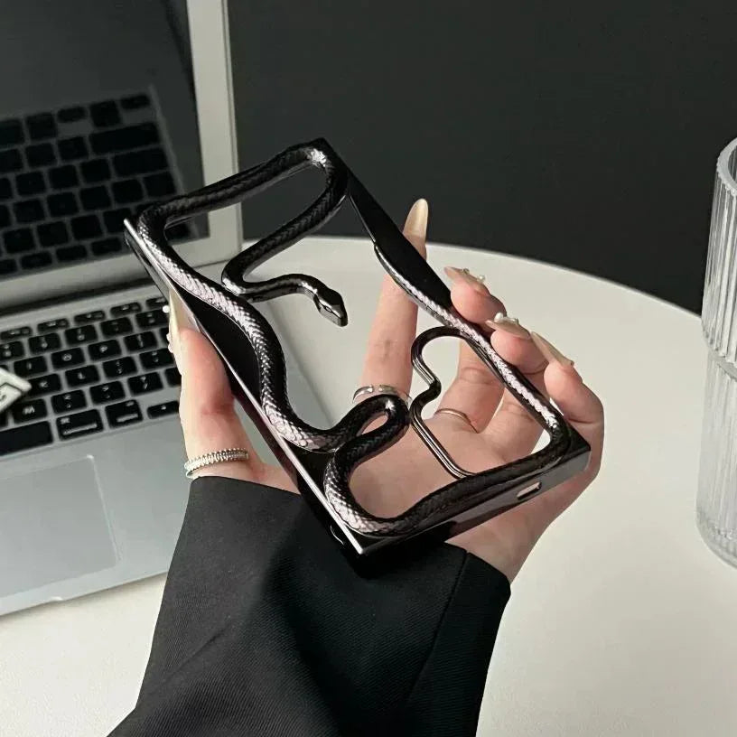 3D Snake Hollow Case Samsung S23 Ultra - Three