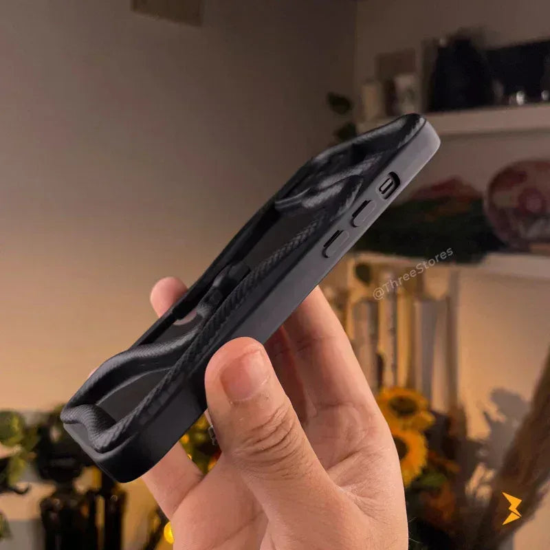 3D Snake Hollow Case iPhone 14/15 Plus - Three