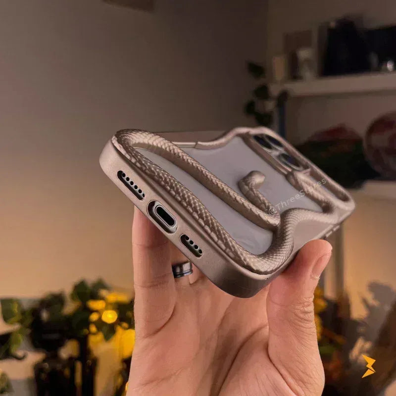 3D Snake Hollow Case iPhone 11 Pro Max - Three
