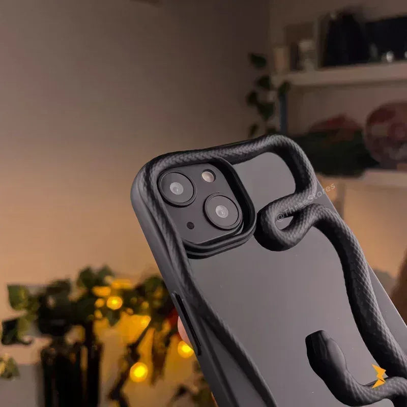 3D Snake Hollow Case iPhone 14/15 Plus - Three