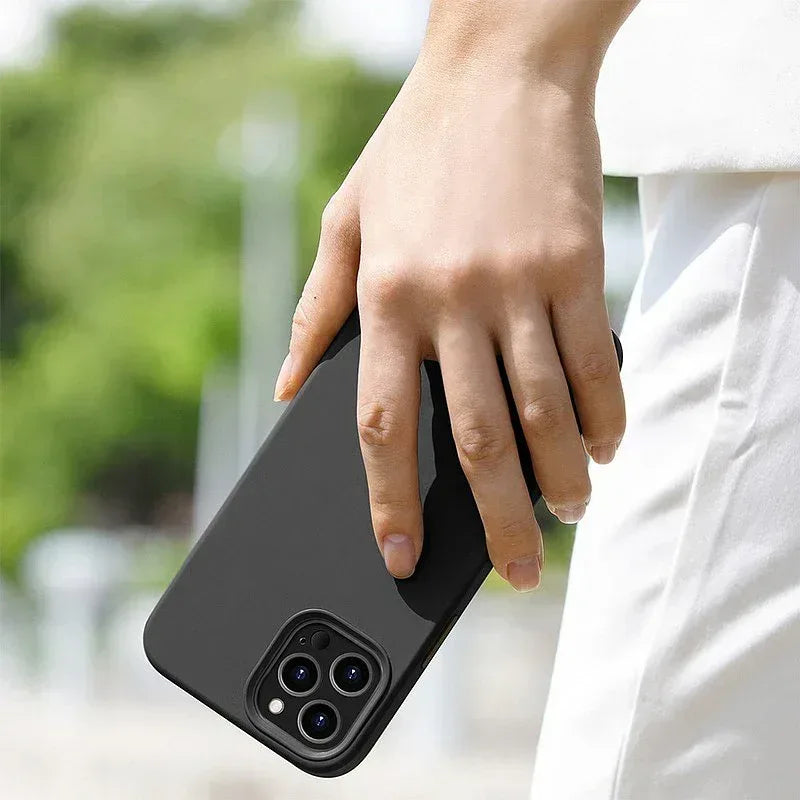 UNIQ Lino Hue Case iPhone 12 / 12 Pro - Three