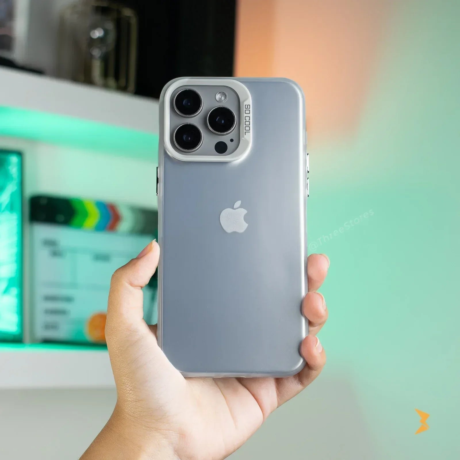 Aero Cool Case iPhone 11 Pro Max - Three