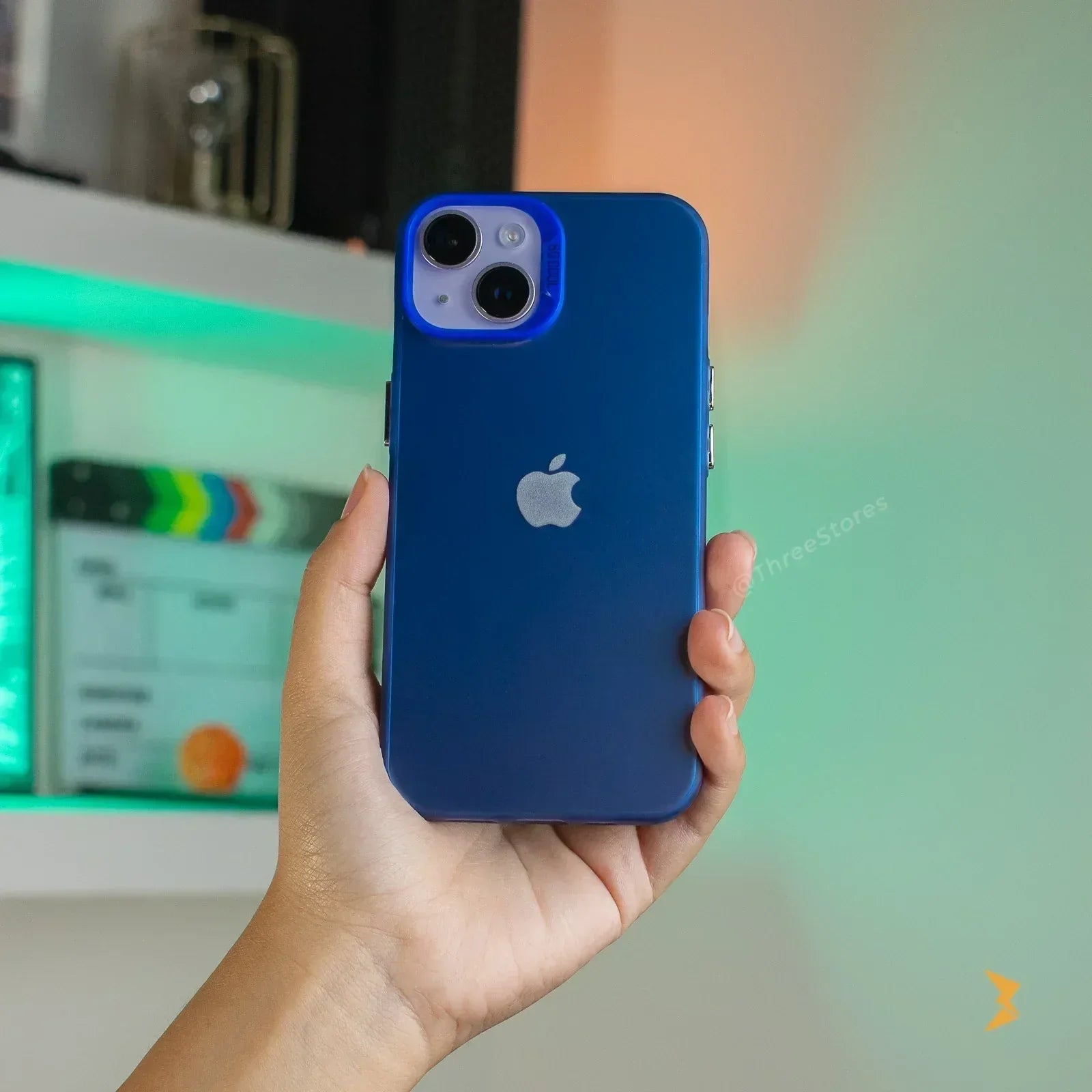 Aero Cool Case iPhone 13 / 14 - Three