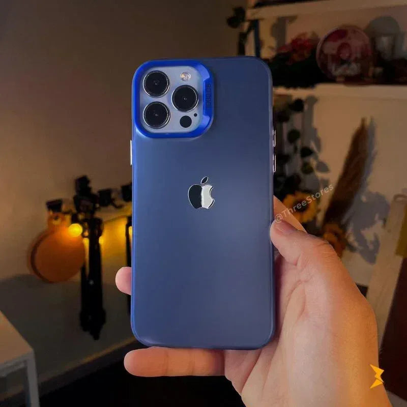 Aero Cool Case iPhone 15 Pro - Three