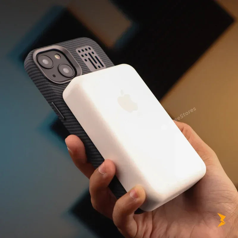 Air Vent Carbon Magsafe Case iPhone 13/14/15 - Three