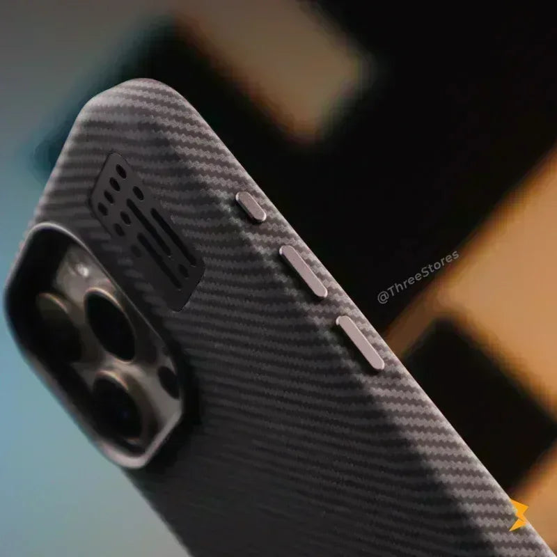 Air Vent Carbon Magsafe Case iPhone 16 Pro Max - Three