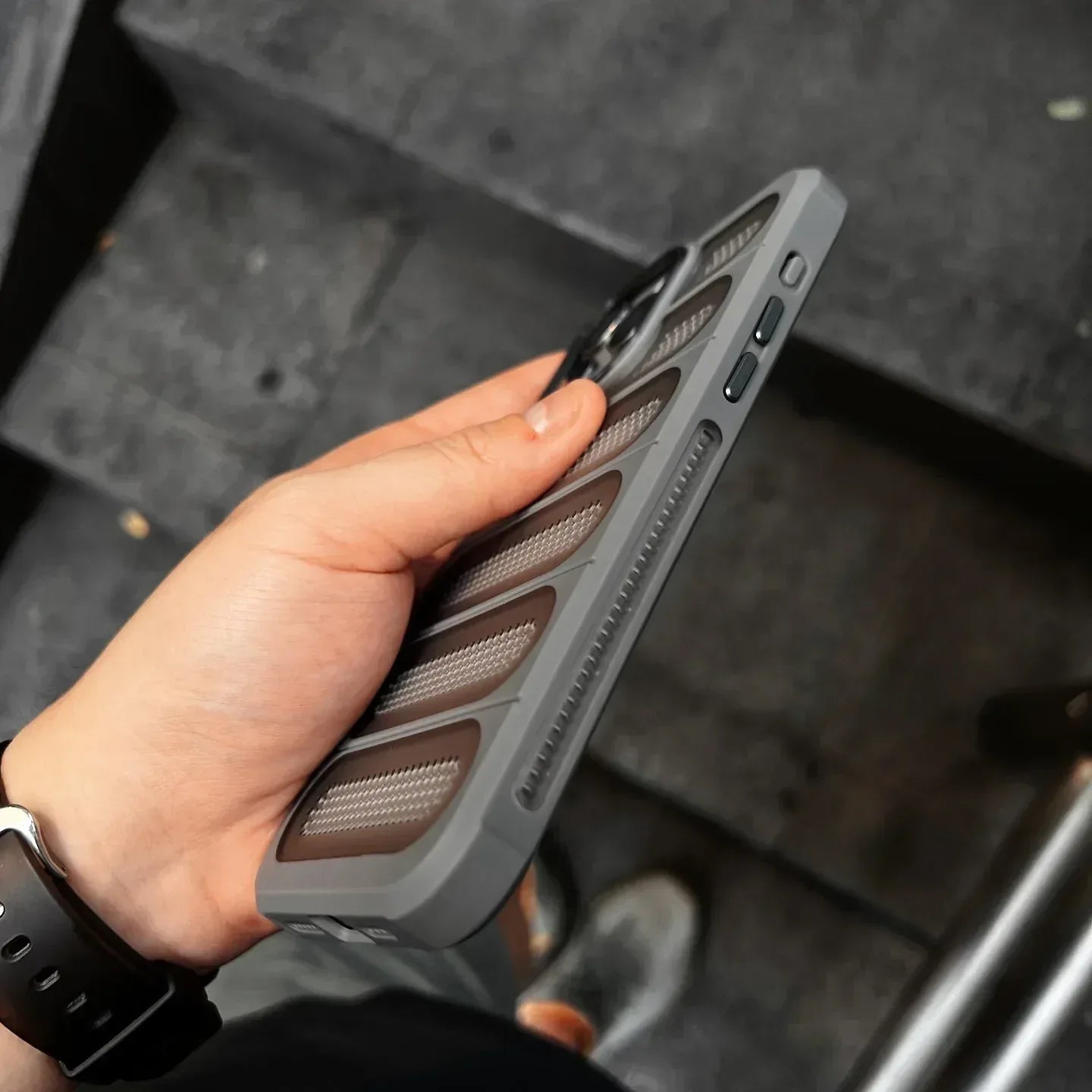 Arma Heat Dissipation Case iPhone 14 Pro Max - Three