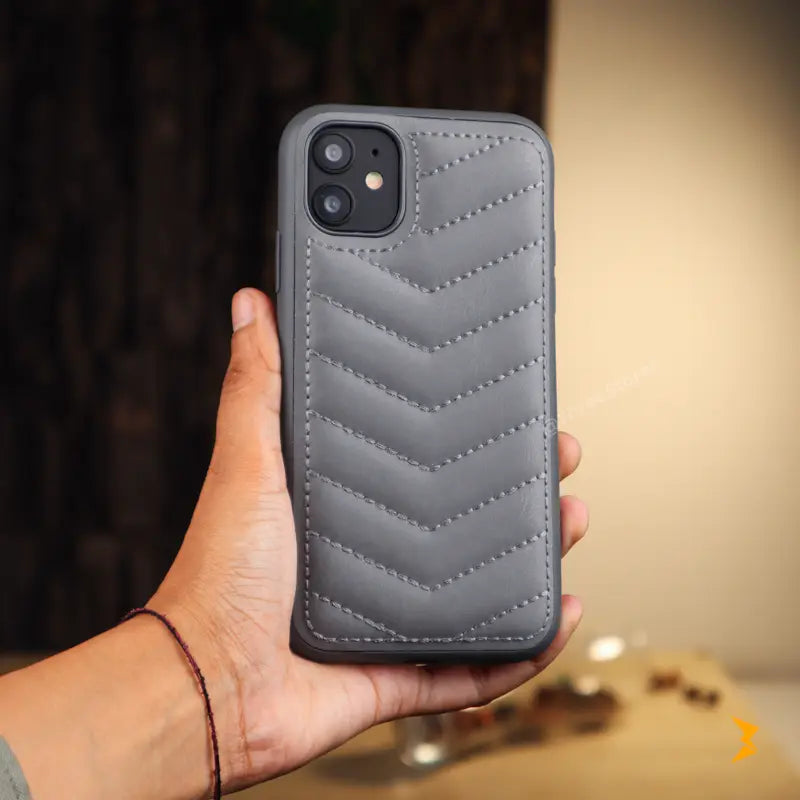 Armox Bump Leather Case iPhone 11