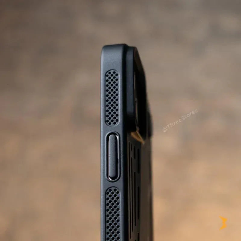 Aroma Diffuser Case iPhone 13 - Three