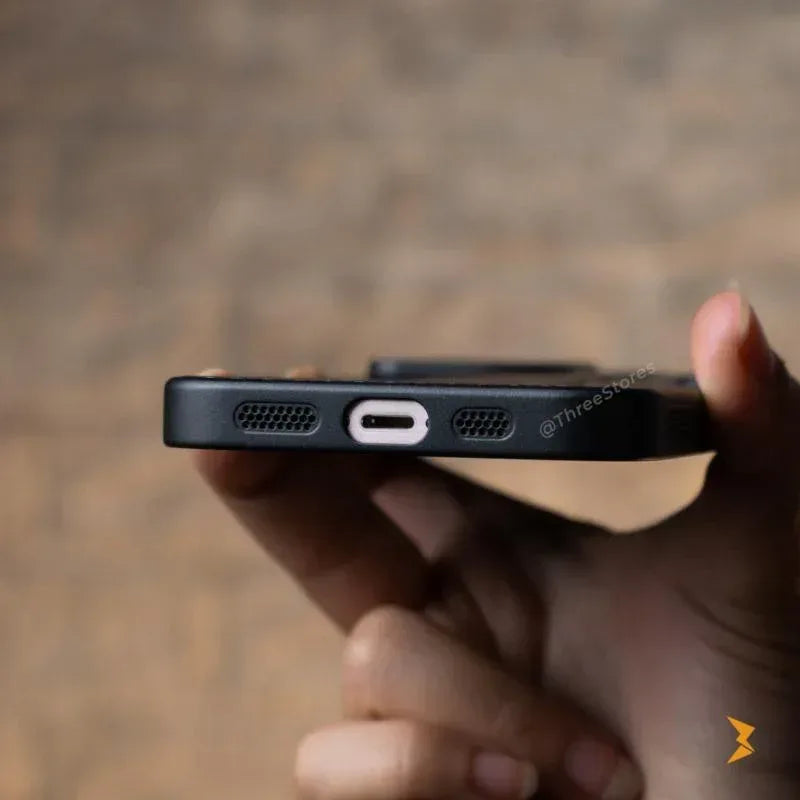 Aroma Diffuser Case iPhone 13 - Three