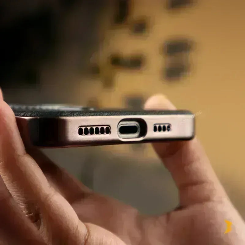 Atlas Magsafe Case iPhone 14 Pro Max - Three