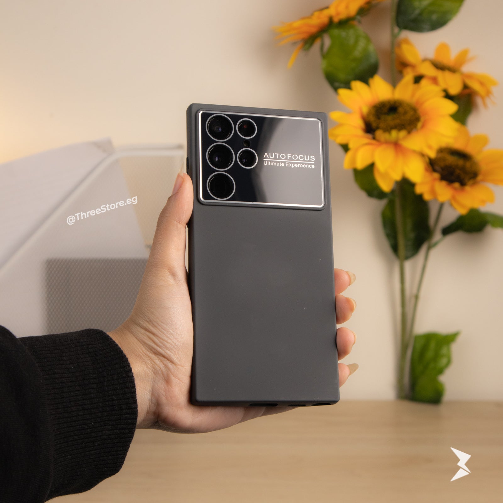 جراب Autofocus بحماية لعدسة الكاميرا وهي تقنية تسمي التركيز التلقائي الفوري لسامسونج Samsung S23 Ultra