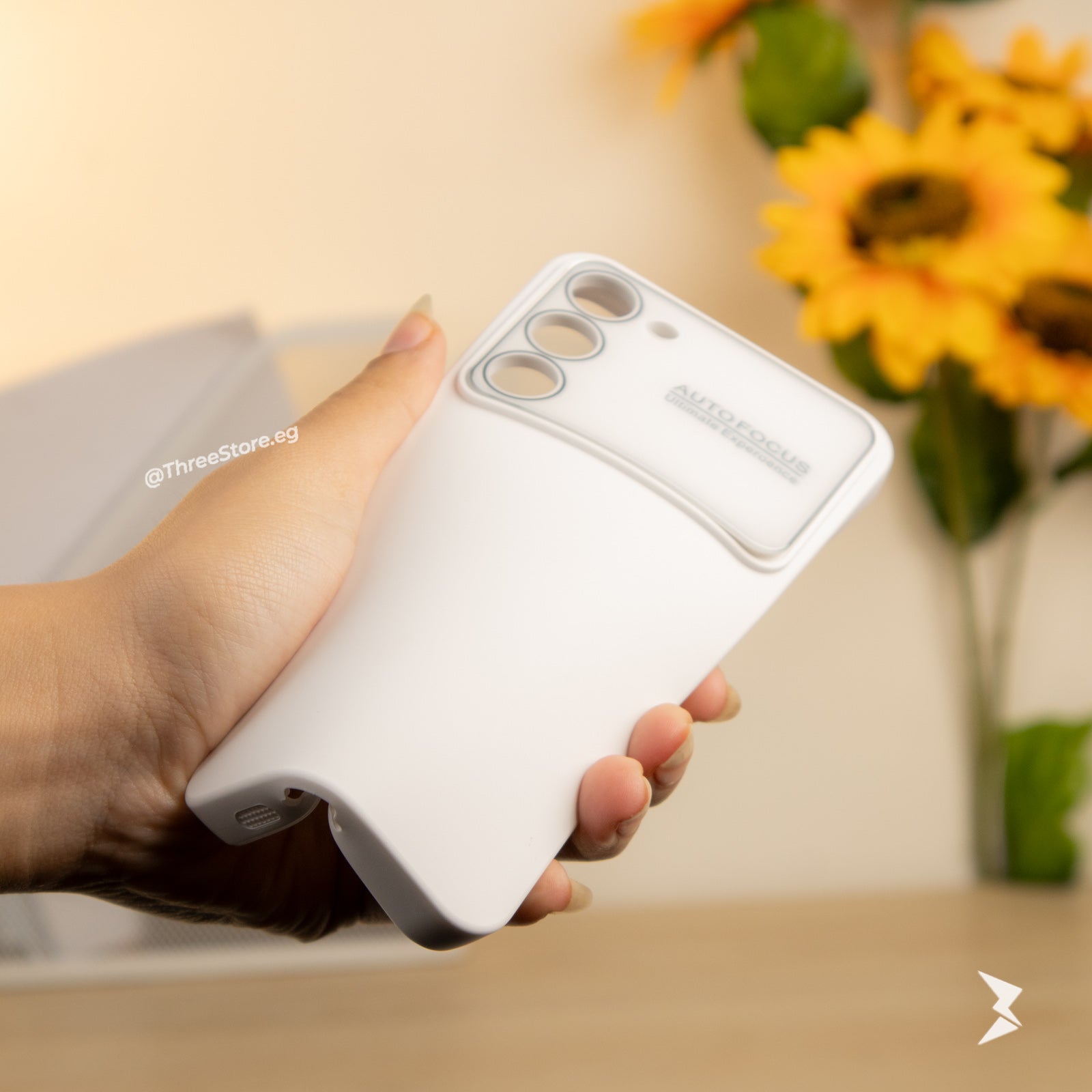 جراب Autofocus بحماية لعدسة الكاميرا وهي تقنية تسمي التركيز التلقائي الفوري لسامسونج Samsung S23 Plus