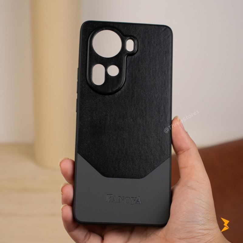 Aveiro Half Leather Case Oppo Reno 11 - Three