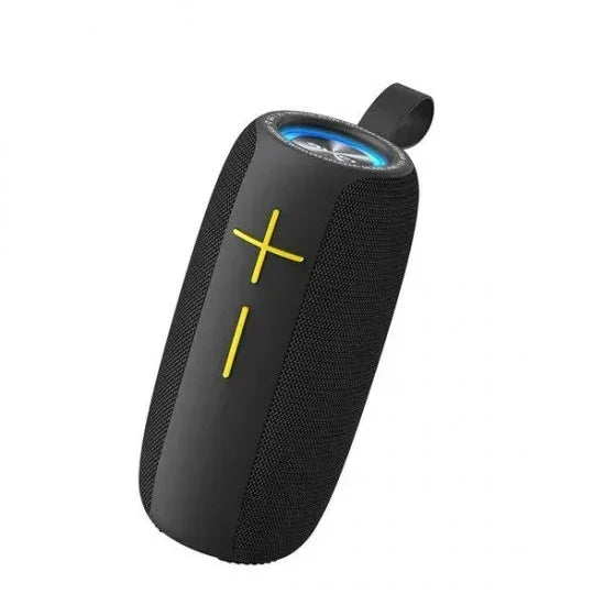 Awei Outdoor Waterproof Wireless Speaker Y370 - Three