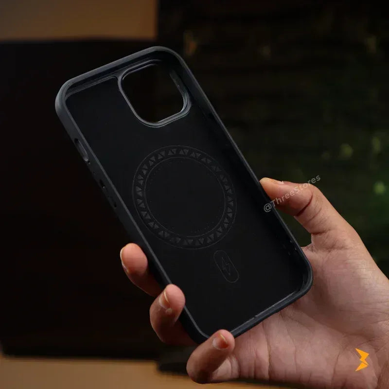 BM Extra Magsafe Case iPhone 15 - Three