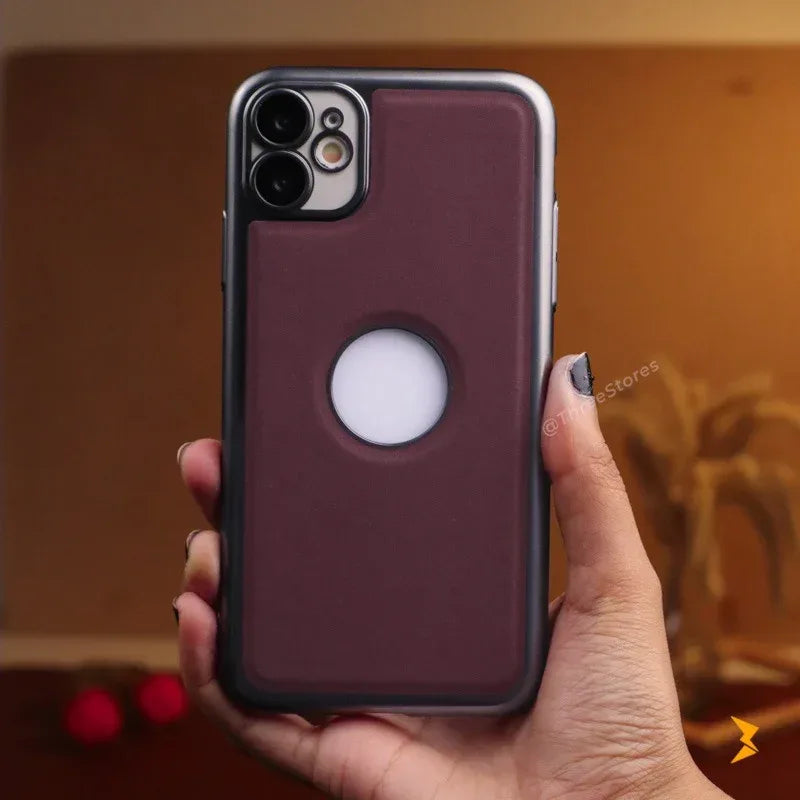 Burgundy Guard Case iPhone 11 - Three
