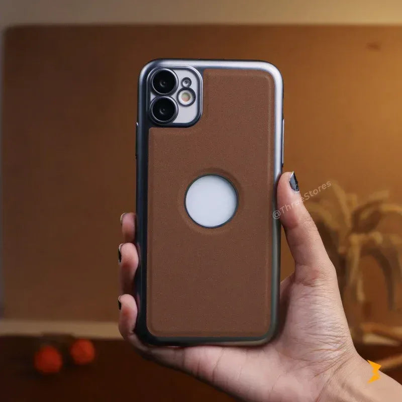 Burgundy Guard Case iPhone 11 - Three