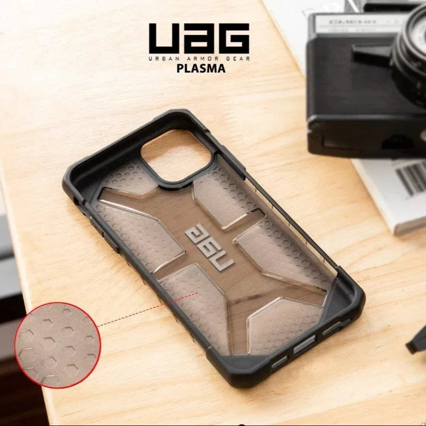 UAG Plasma Series Case iPhone 11 Pro - Three