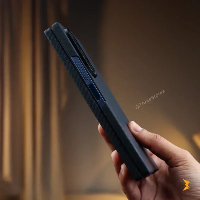 Carbon Shield Case Samsung Z Fold 7 - Three