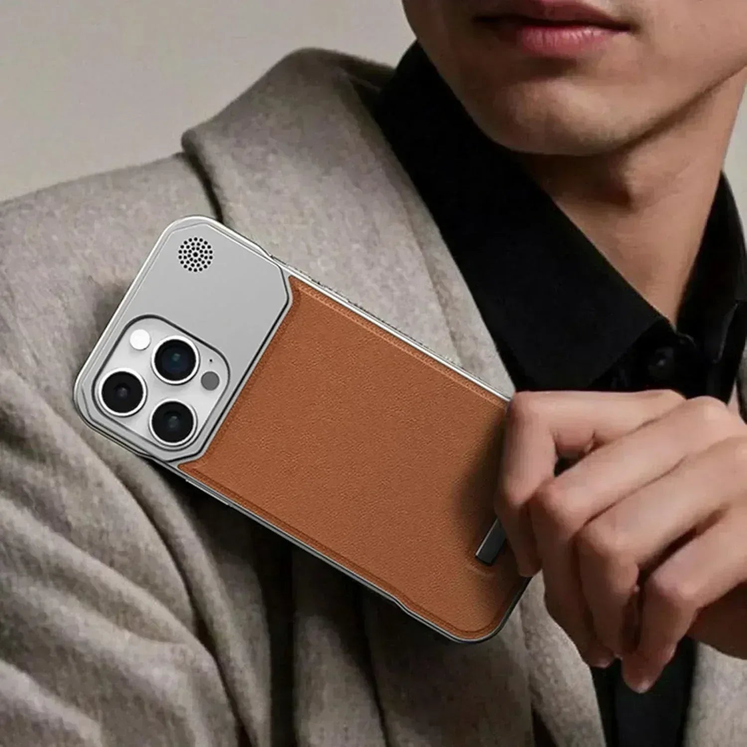 Casper Leather Case iPhone 16 Pro Max - Three