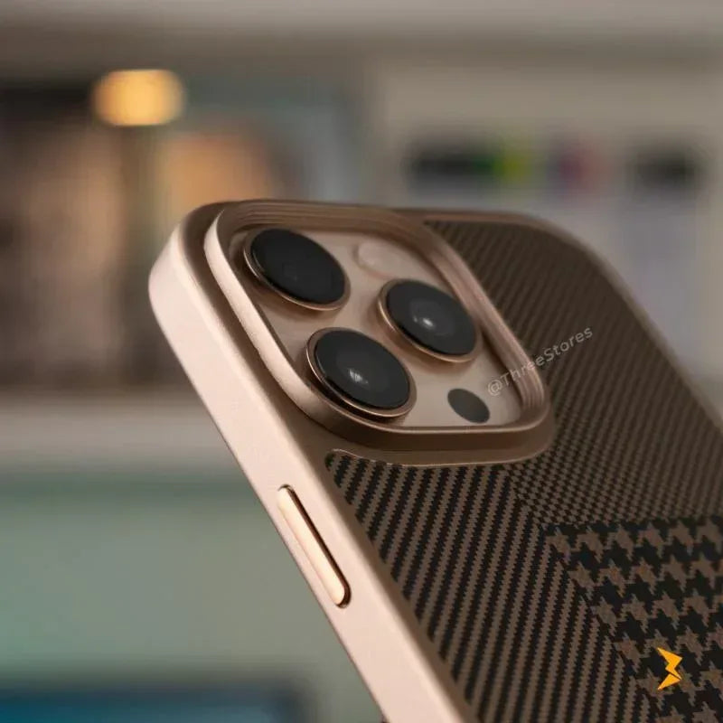Checkered Carbon Fiber Case iPhone 16 Pro Max - Three