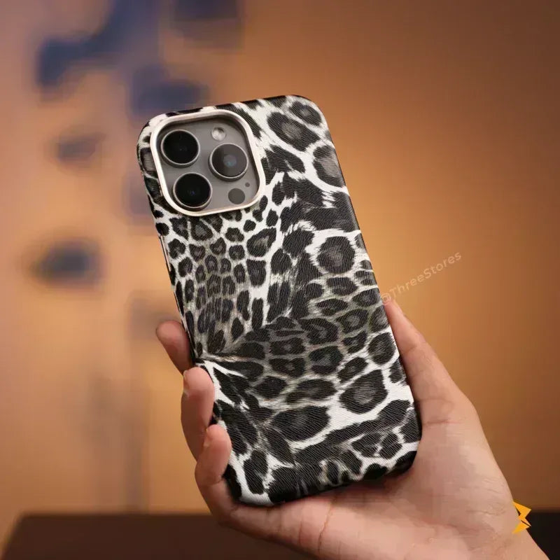 Cheetah Skin Magsafe Case iPhone 16 Pro Max - Three