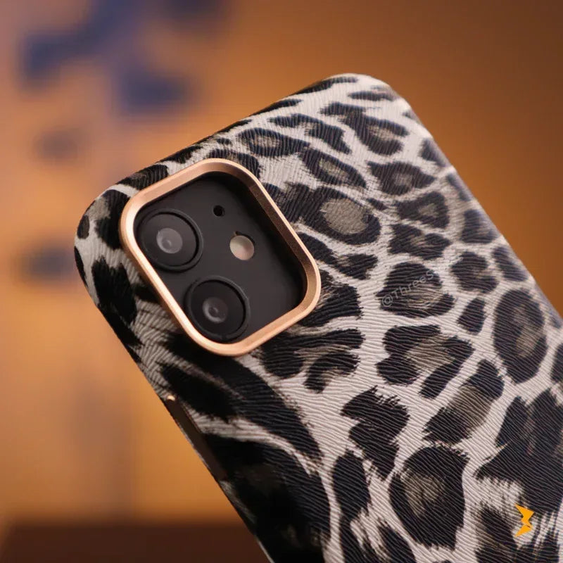 Cheetah Skin Magsafe Case iPhone 11 - Three