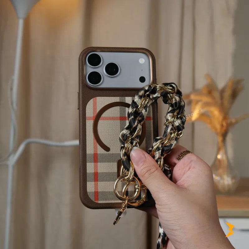 Chic Wristlet Magsafe Case iPhone 17 Pro Max