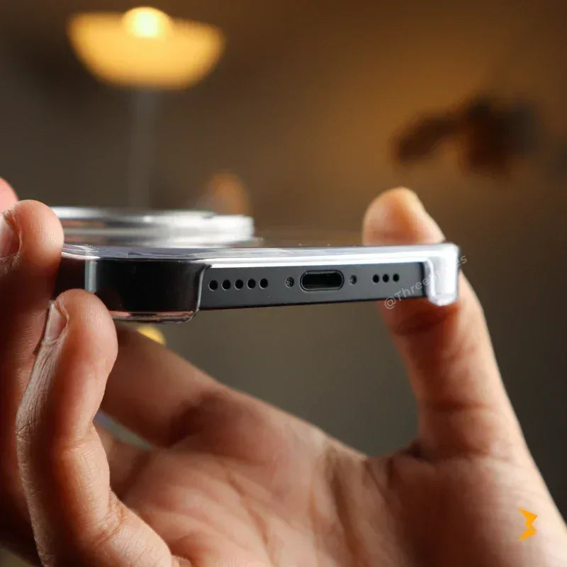 Circle Transparent Magsafe Case iPhone 13/14/15 - Three