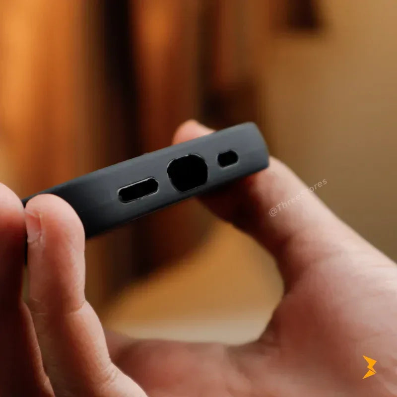 Clint Leather Magsafe Case iPhone 16 - Three