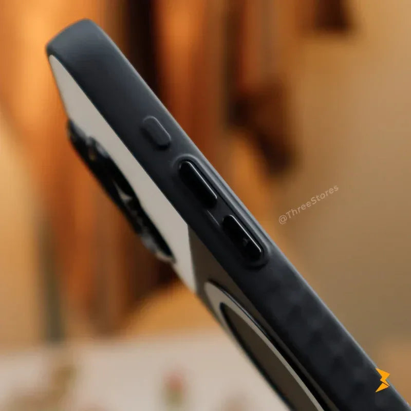 Clint Leather Magsafe Case iPhone 16 - Three