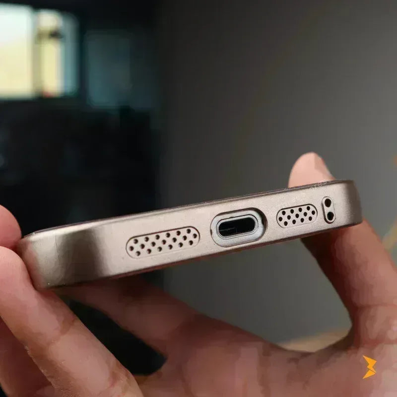 Cobalt Magsafe Case iPhone 16 Pro Max - Three