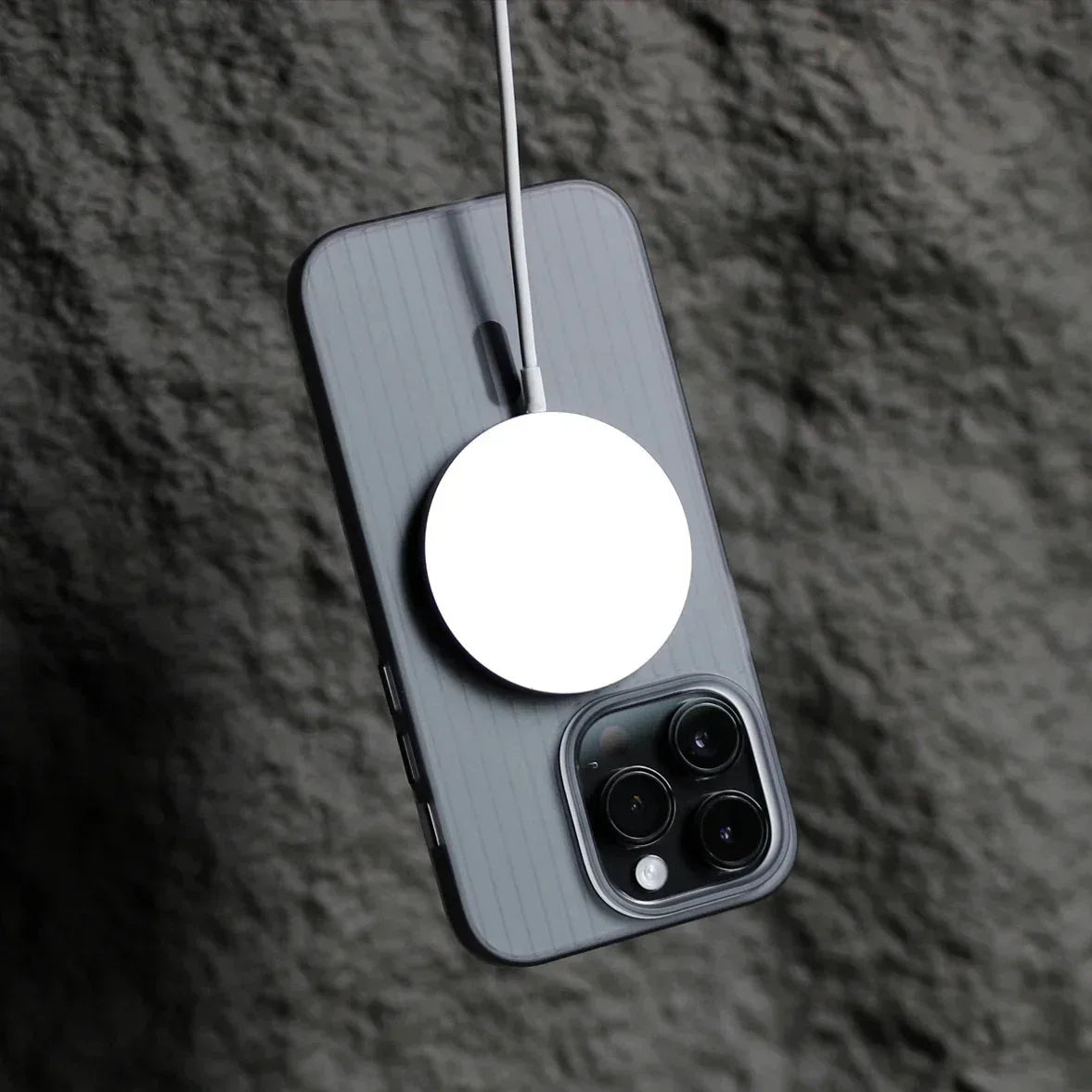 Corrugated Magsafe Case iPhone 13 Pro Max - Three