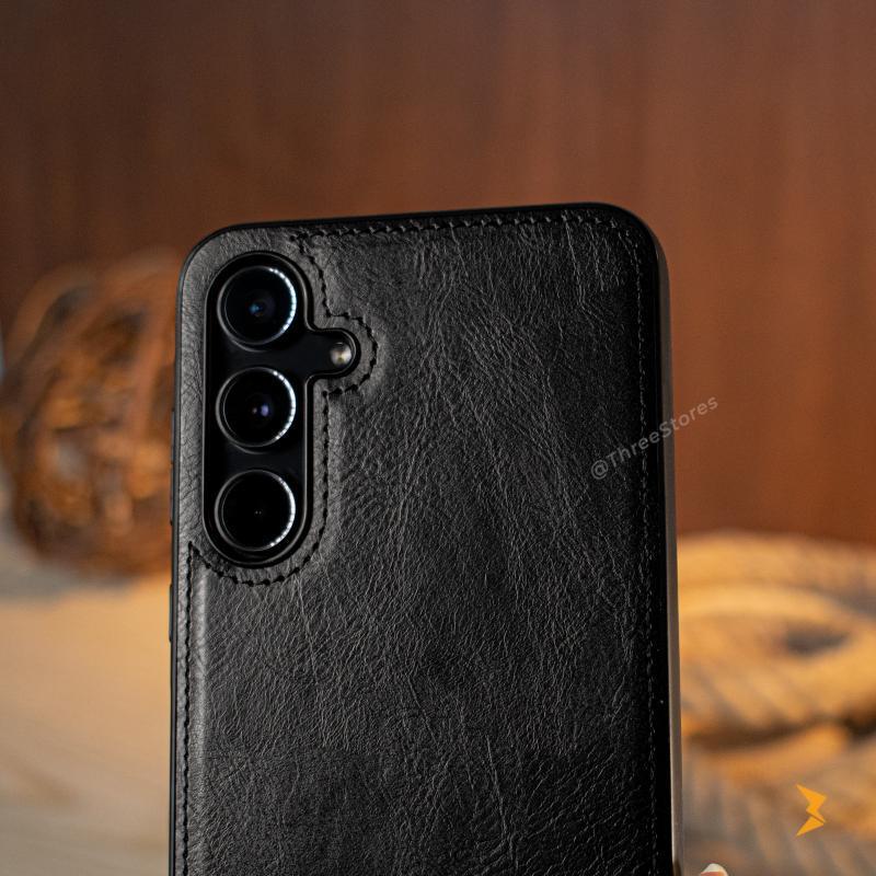 Cradle Leather Case Samsung A35 - Three