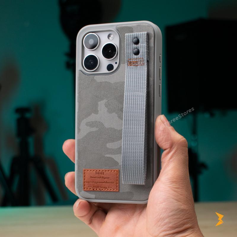 DDH Camo Hand Strap Case iPhone 15 Pro Max - Three