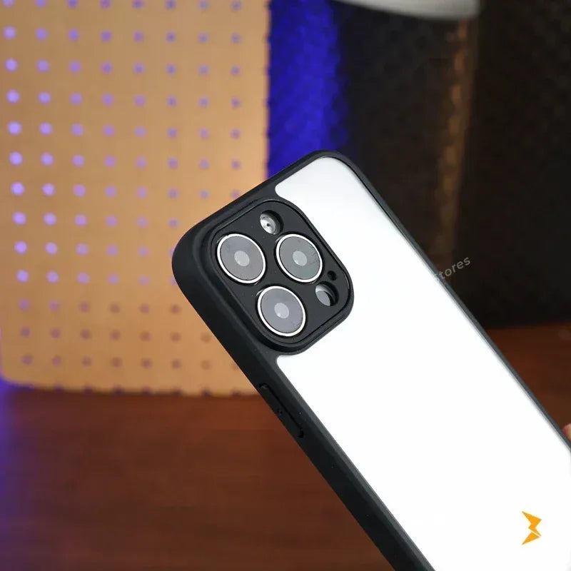 DDU Outline Camera Protection Case iPhone 15 Pro Max - Three