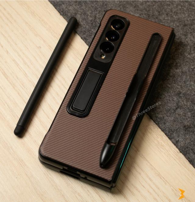 Defenzo Fiber Case With Pen Samsung Z Fold 4 - Three