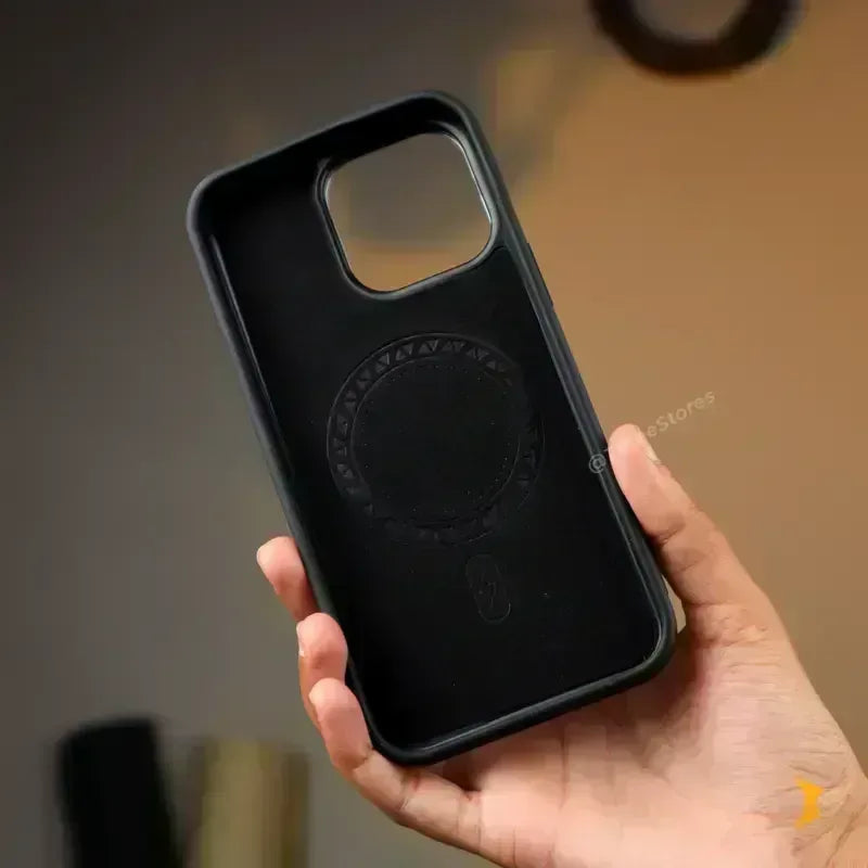 Denvo Fabric Magsafe Case iPhone 16 Pro Max - Three