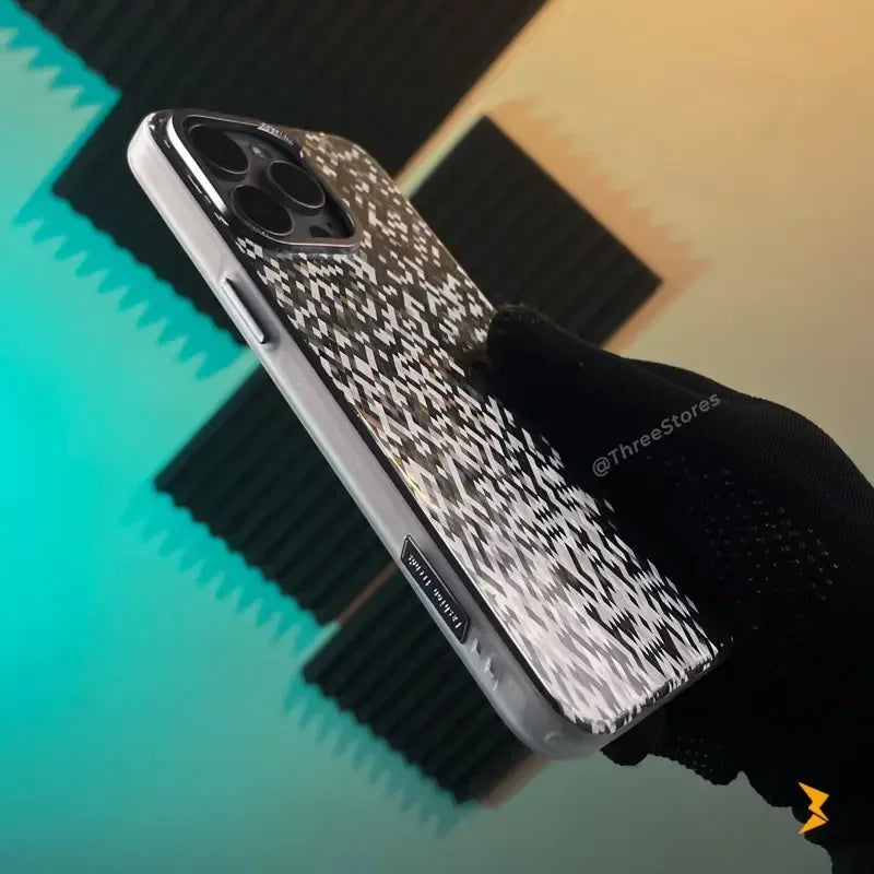 Disco Vibe Case iPhone 16 Pro - Three