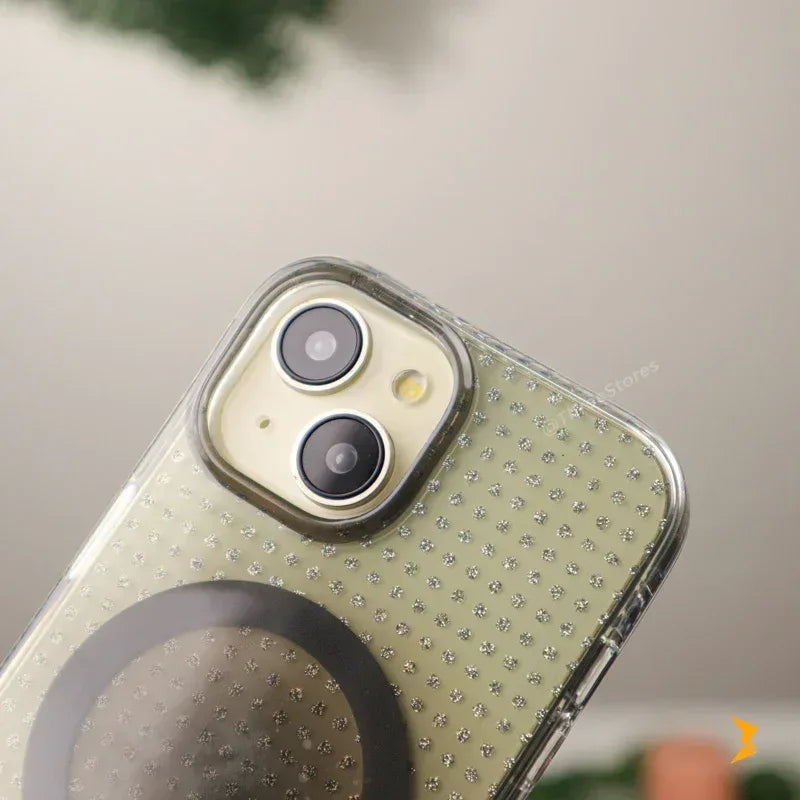 Dotted Gem Magsafe Case iPhone 15 - Three